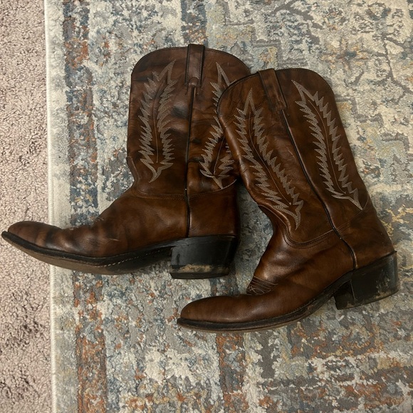Leather cowboy boots - Picture 2 of 13
